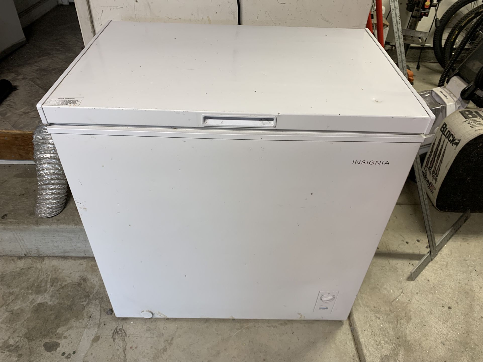 Insignia 7 Cu. Ft. Garage-Ready Chest Freezer