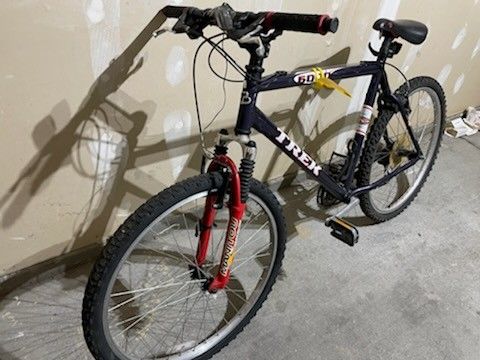 Trek Mountain Bike 