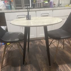Small Kitchen Table 