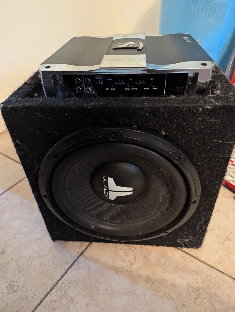 Basswedge With Amp