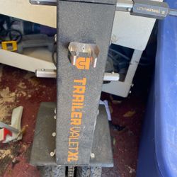 Trailer Valet XL Trailer Dolly, designed to move trailers weighing up to 10,000 lbs. 