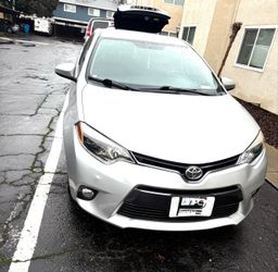 Toyota Corolla LE
