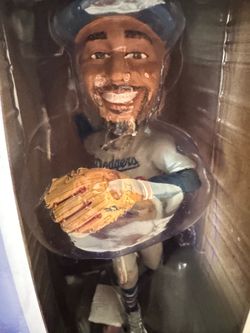 Mookie Betts Game 7 Last Out Bobblehead 1/2