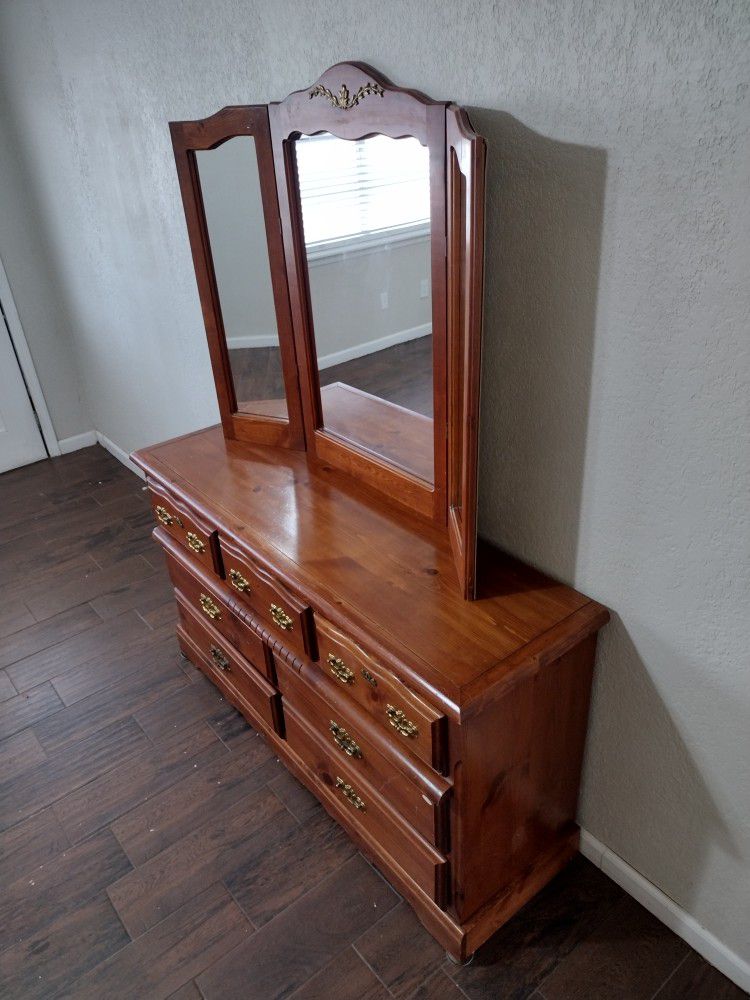 Vintage  Grandma Wood Dresser With Mirror Brown 