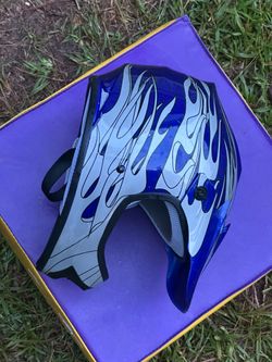M helmet