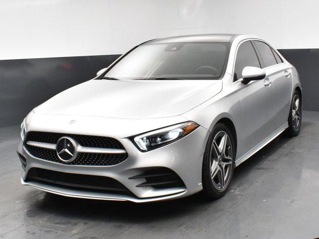 2021 Mercedes-Benz A 220