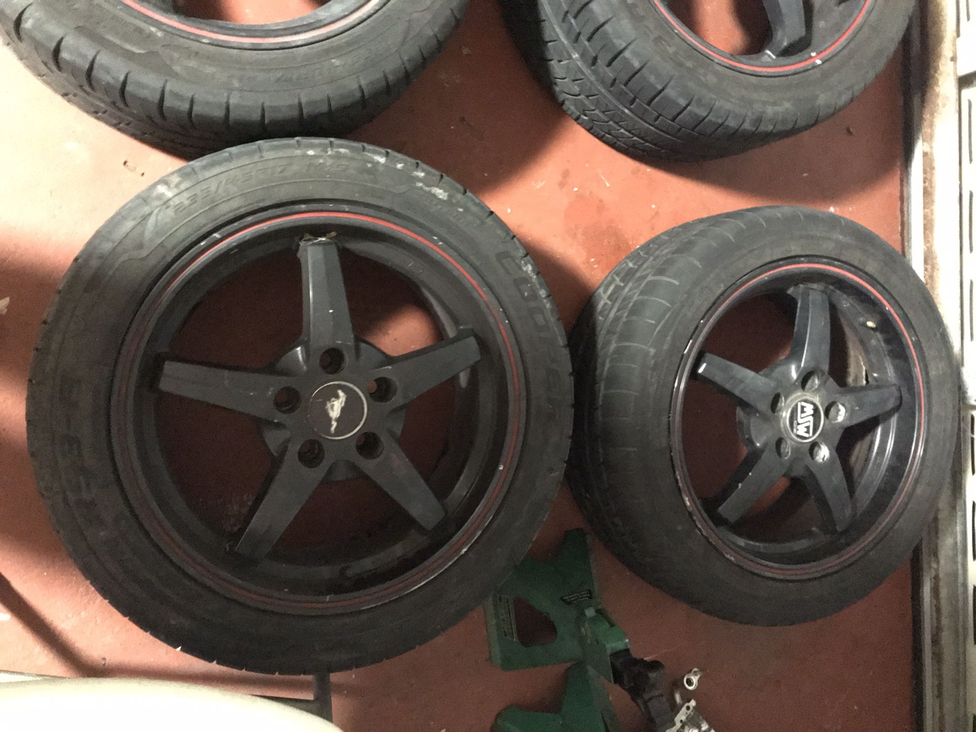 4 wheels with tires staggered