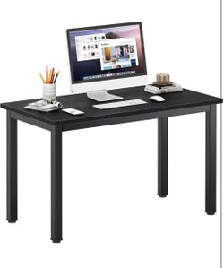 Amzdeal 39 inches Small Computer Desk for Home Office, Black Gaming Study Writing Desk, Modern Simple Computer Table, Sturdy Metal Frame, Adjustable F