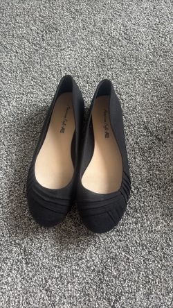 Black flat sandlals