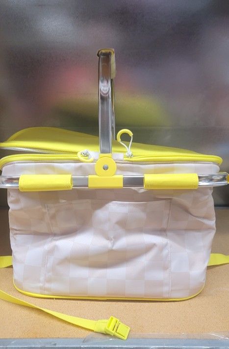 Collapsible Picnic Cooler