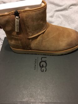 Men’s UGG tan side zipper waterproof boot size 13
