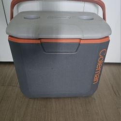 Coleman 28-quart Xtreme Cooler