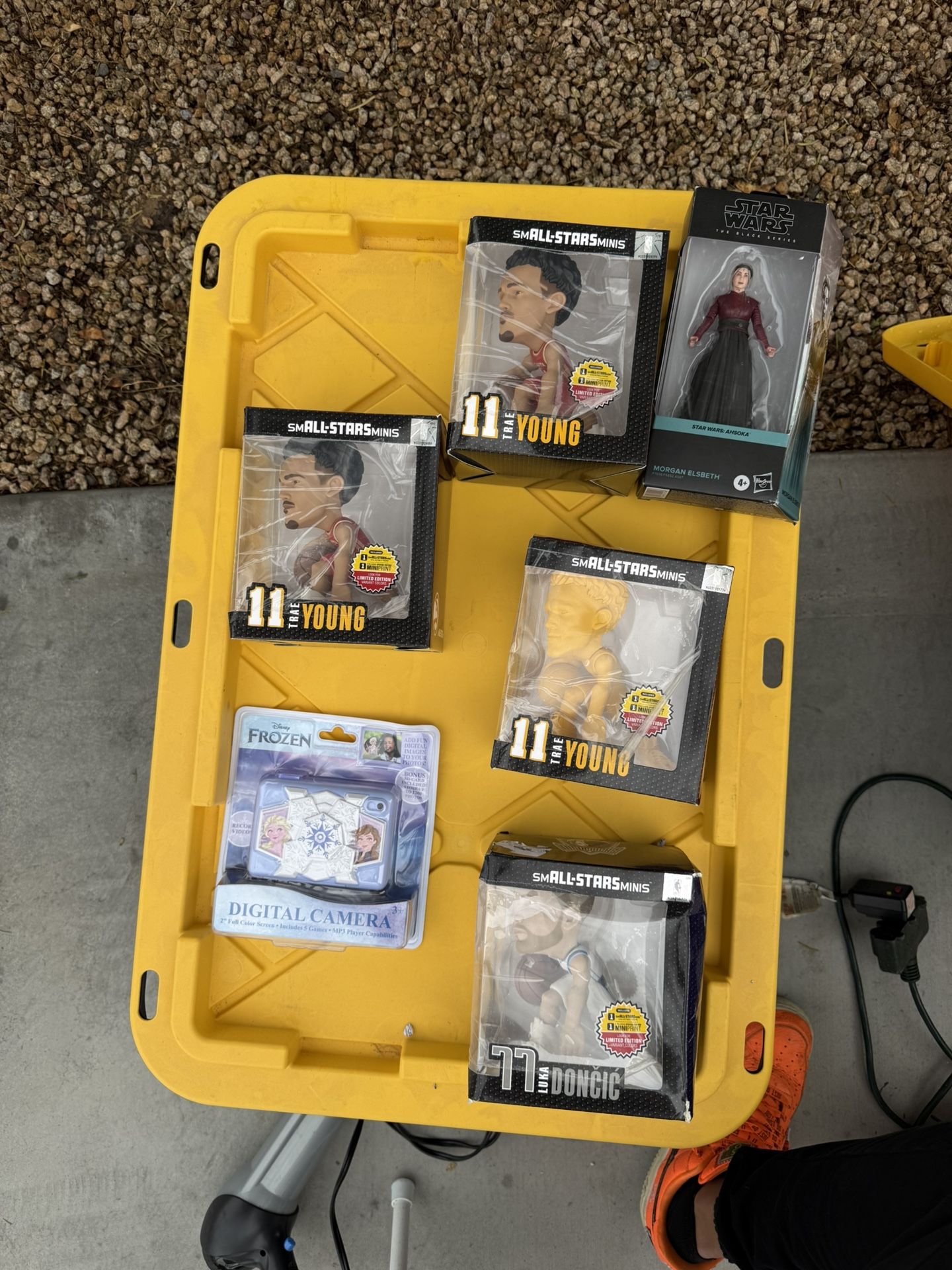 Collector Figure Bundle – NBA Minis, Star Wars, & Frozen Digital Camera