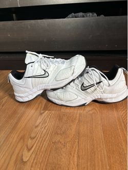 Vintage Nike shoes