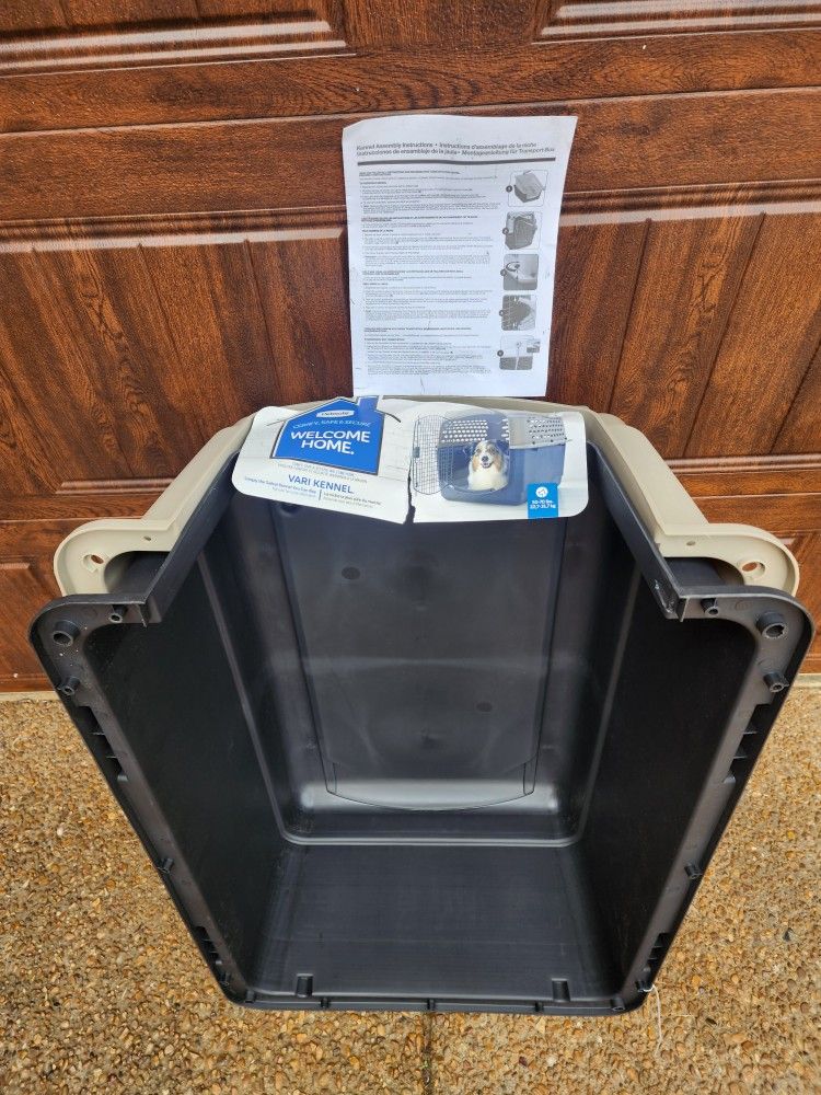 BRAND NEW DOG CRATE ***