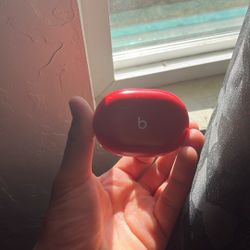 Beats Studio Buds In Great Condition 