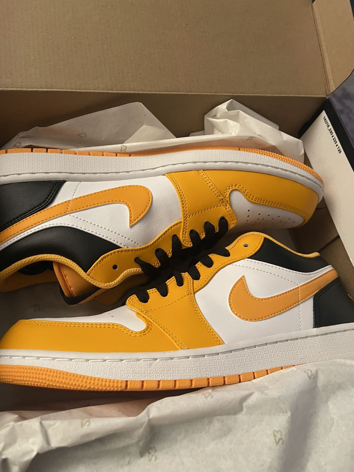 Jordan 1 Low Taxi Brand New