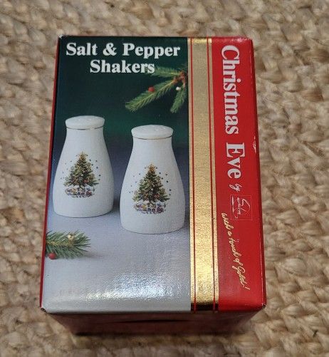 Salem Christmas Eve Collection 