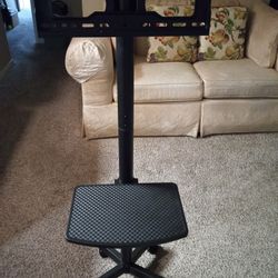  Rolling TV Stand For Flat Screens 