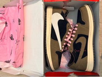 Jordan 1 Travis Scott Mocha Low (11)