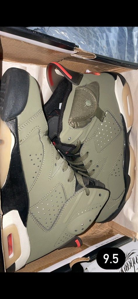JORDAN'S