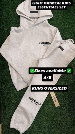 LIGHT OATMEAL ESSENTIALS SET SIZE 4/5