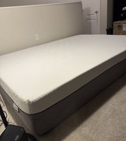 Queen 12” Gel Memory Foam Mattress – Medium Plush (Cooling)