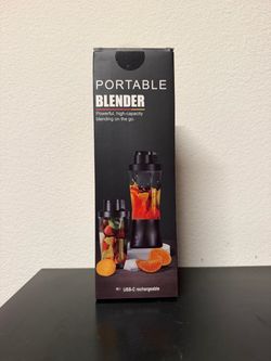 Portable blender