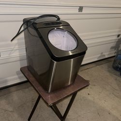 Ice Maker