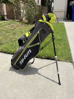 Junior Golf Bag. Great Condition