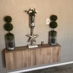 PIER ONE IMPORTS DECOR- BEAUTIFUL  & PRISTINE! 