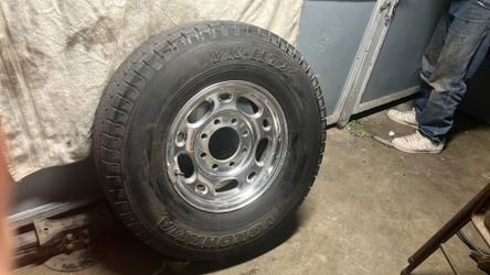 GM 3quarter Ton Tire And Rim