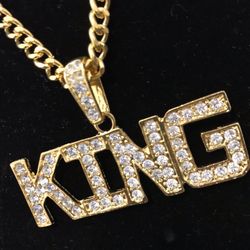 28 Inch Gold Tone KING Necklace/ Hot New 2023 Bling Fashion Drip Jewelry/ We Ship Fast!