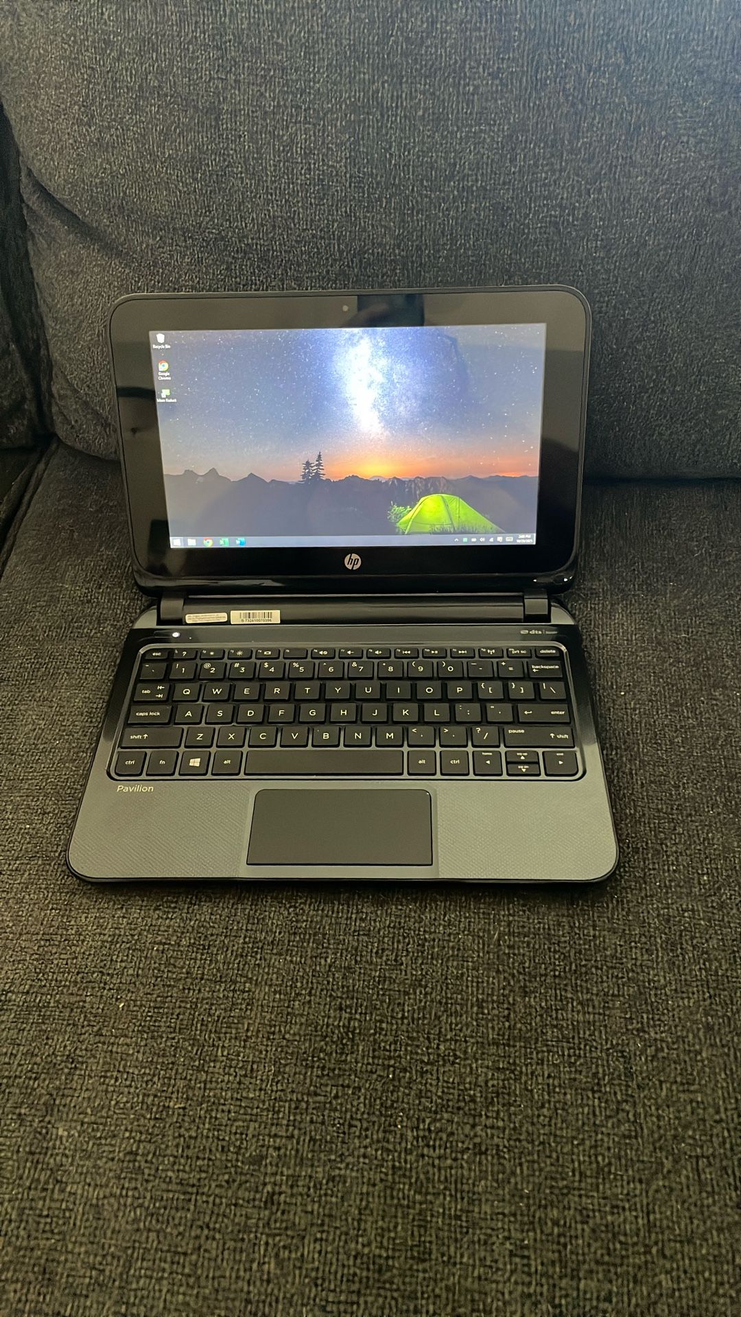 HP Pavilion 10z-e100 Touchscreen Laptop