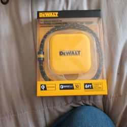 DeWalt Wireless Charger 