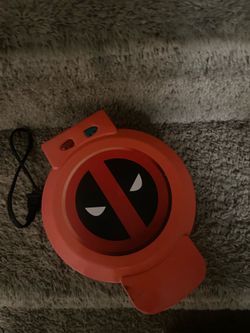 Uncanny Brands Marvel Deadpool Waffle Maker