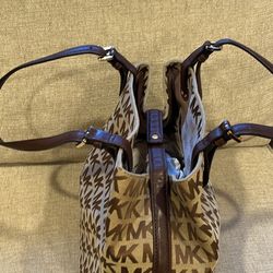 Coach Medium Size Bag