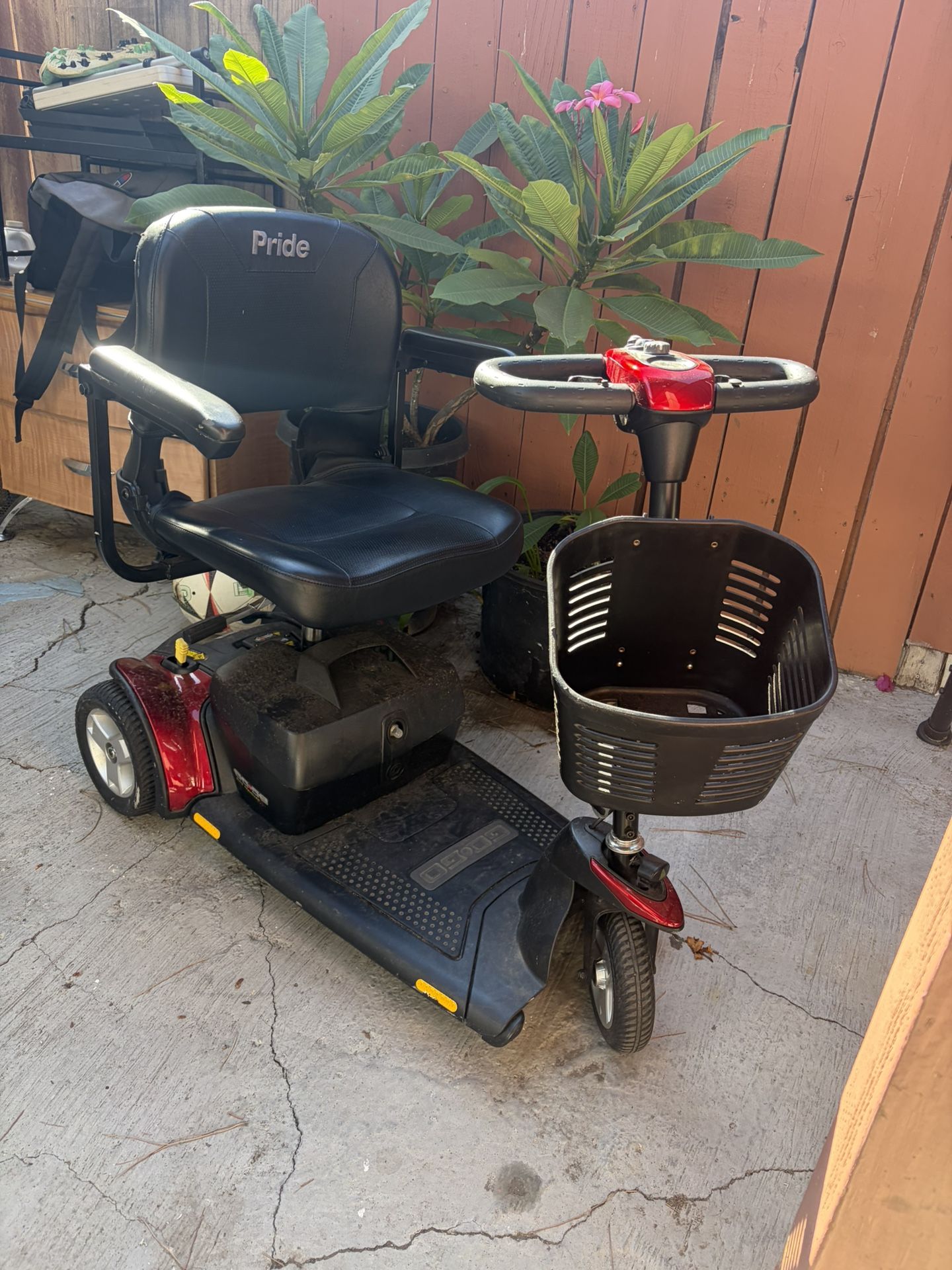 Pride Go Chair, Wheelchair