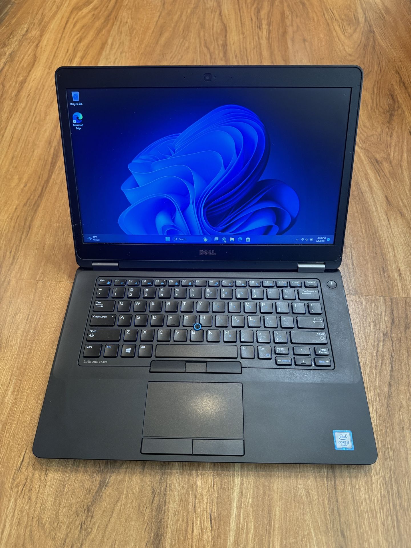 Dell Latitude E5470 core i5 6th gen 8GB Ram 256GB SSD Windows 11 Pro 15” HD Screen Laptop with charger in Excellent Working condition!!!!! Specificat