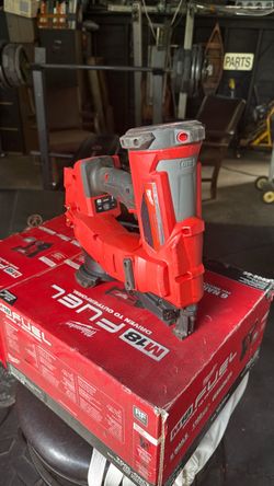 Milwaukee fuel brushless roof nailer