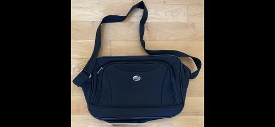 American Tourister Black Shoulder Bag