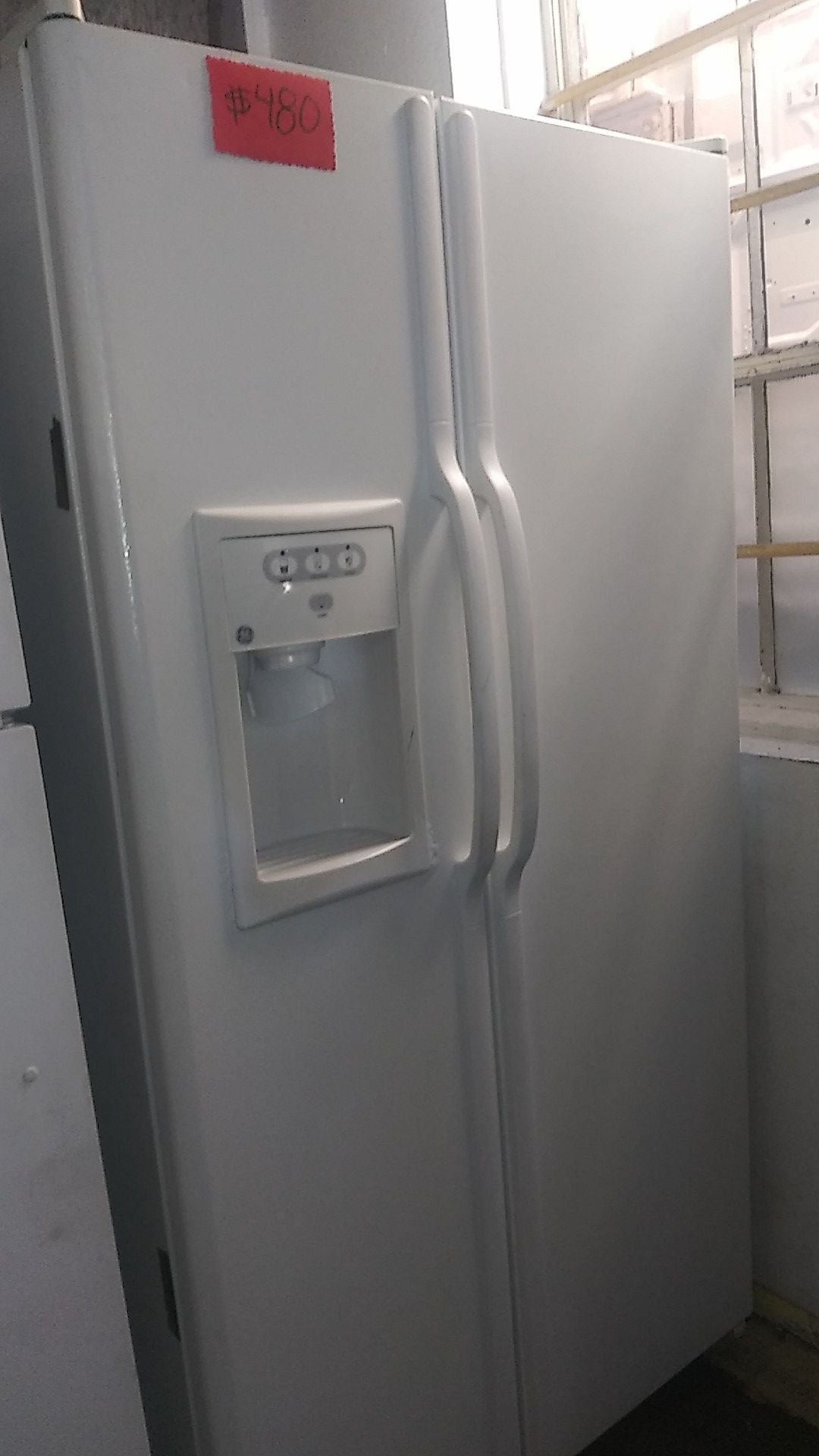 Ge Side by Side White Refrigerator