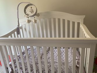 Baby Crib with a Mattress