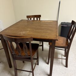 FREE TABLE