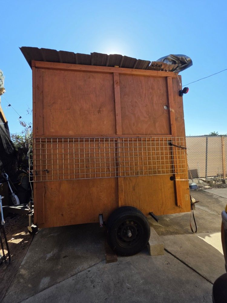 Enclose Trailer 6x11