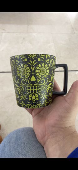 Dia de los muertos Starbucks