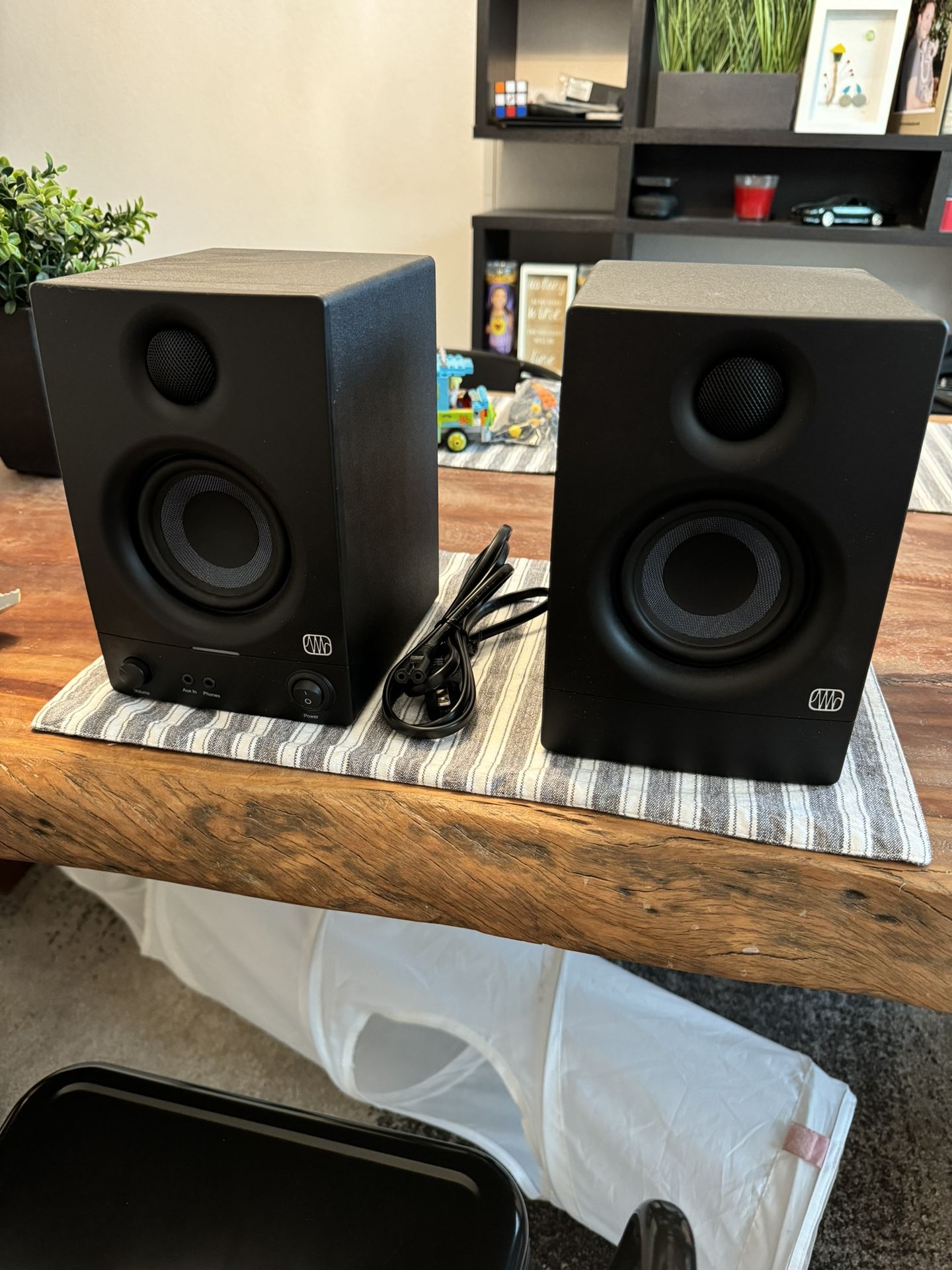 Presonus Eris 3.5 Studio Bookshelf Monitor Speakers