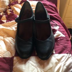 Like New Sz 9 Airline Shoes ABEO Black