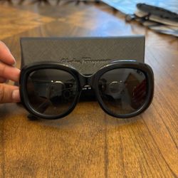 Women’s Sunglasses 