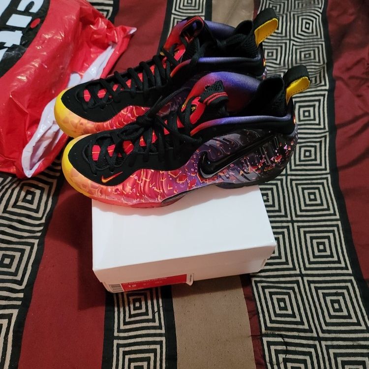 Asteroid sales foamposite shirt